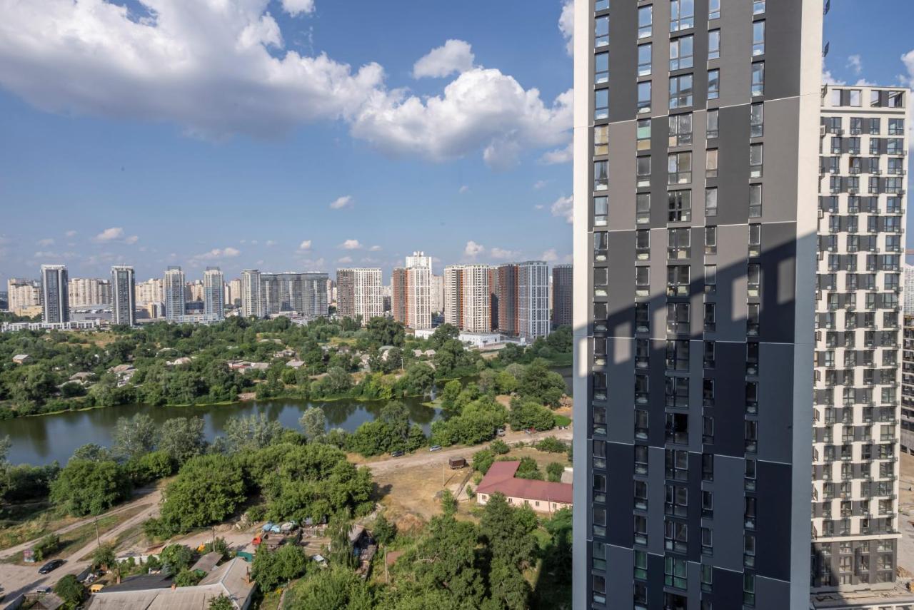 Slavutich Ecoloft Studios Kiev Luaran gambar