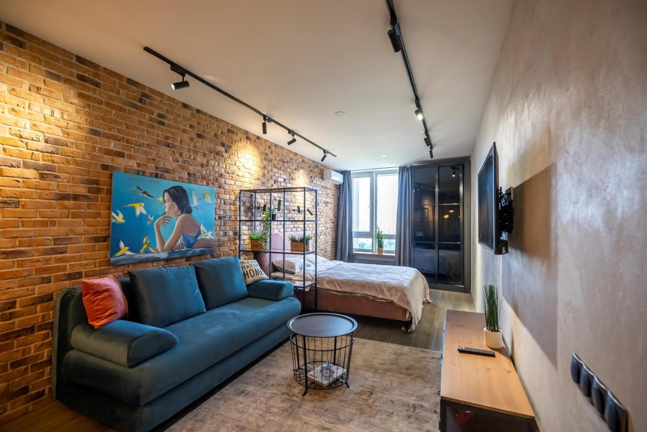 Slavutich Ecoloft Studios Kiev Luaran gambar