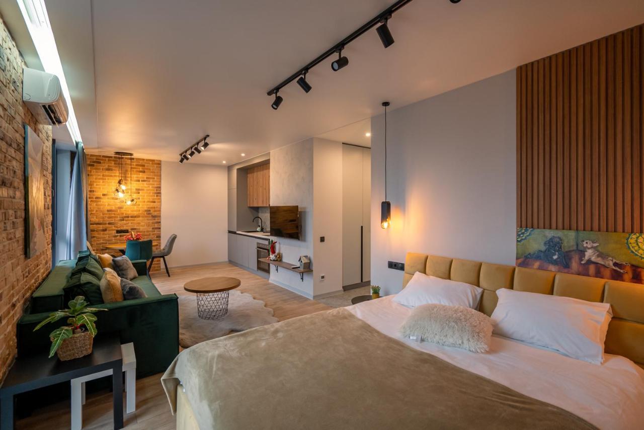 Slavutich Ecoloft Studios Kiev Luaran gambar